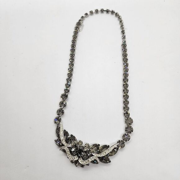 Weiss Black Diamond Rhinestone Necklace, Clip Earrings Rhodium Plating Vintage - Picture 10 of 16